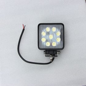 Szögletes LED munkalámpa tartókengyellel és kábellel – LED munkalámpa 27 W szögletes