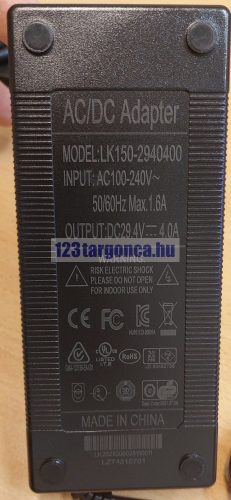 LK150-2940400 töltő – 2. nézet