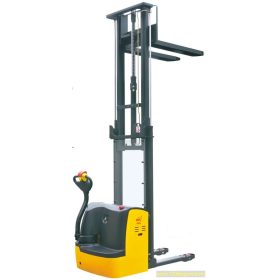 BCDDR15-II triplex oszloppal – gyalogkíséretű targonca 1500 kg, 5000 mm triplex