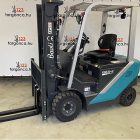 raktári elektromos targonca