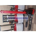 Önfelrakó, önbeemelő félelektromos targonca. 500 kg 1500 mm emelésre képes