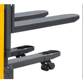 Feállós targonca bázisemeléssel