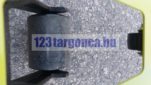 CJ25 szimpla villagörgője alulnézetből, a villa nyílásán át