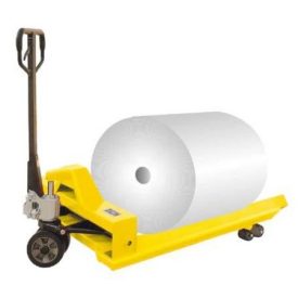 Papírtekercs mozgató raklapemelő targonca